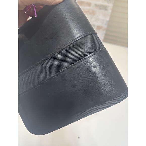 Case Logic 28 Capacity CD DVD Wallet – Black Travel Storage Binder – 14 Sleeves - Picture 6 of 12